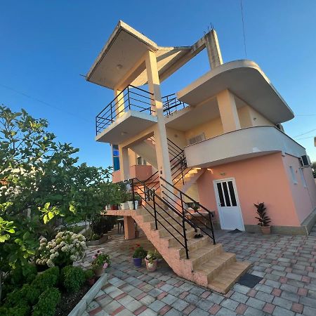 Guest House Vlorë Buitenkant foto