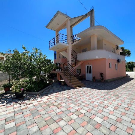 Guest House Vlorë Buitenkant foto