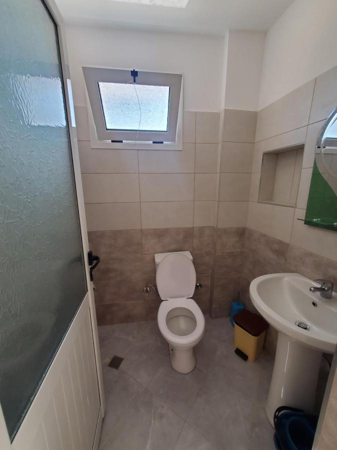 Guest House Vlorë Buitenkant foto
