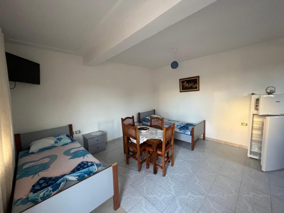 Guest House Vlorë Buitenkant foto